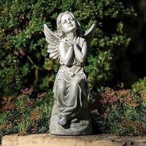 Seated Angel For Garden or Grave